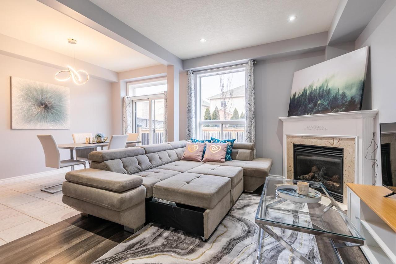 3Br 2Ba Townhomes With Hot Tub & Bbq By Globalstayハミルトン エクステリア 写真