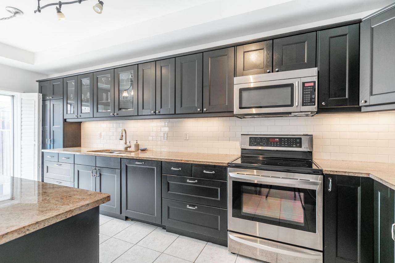 3Br 2Ba Townhomes With Hot Tub & Bbq By Globalstayハミルトン エクステリア 写真