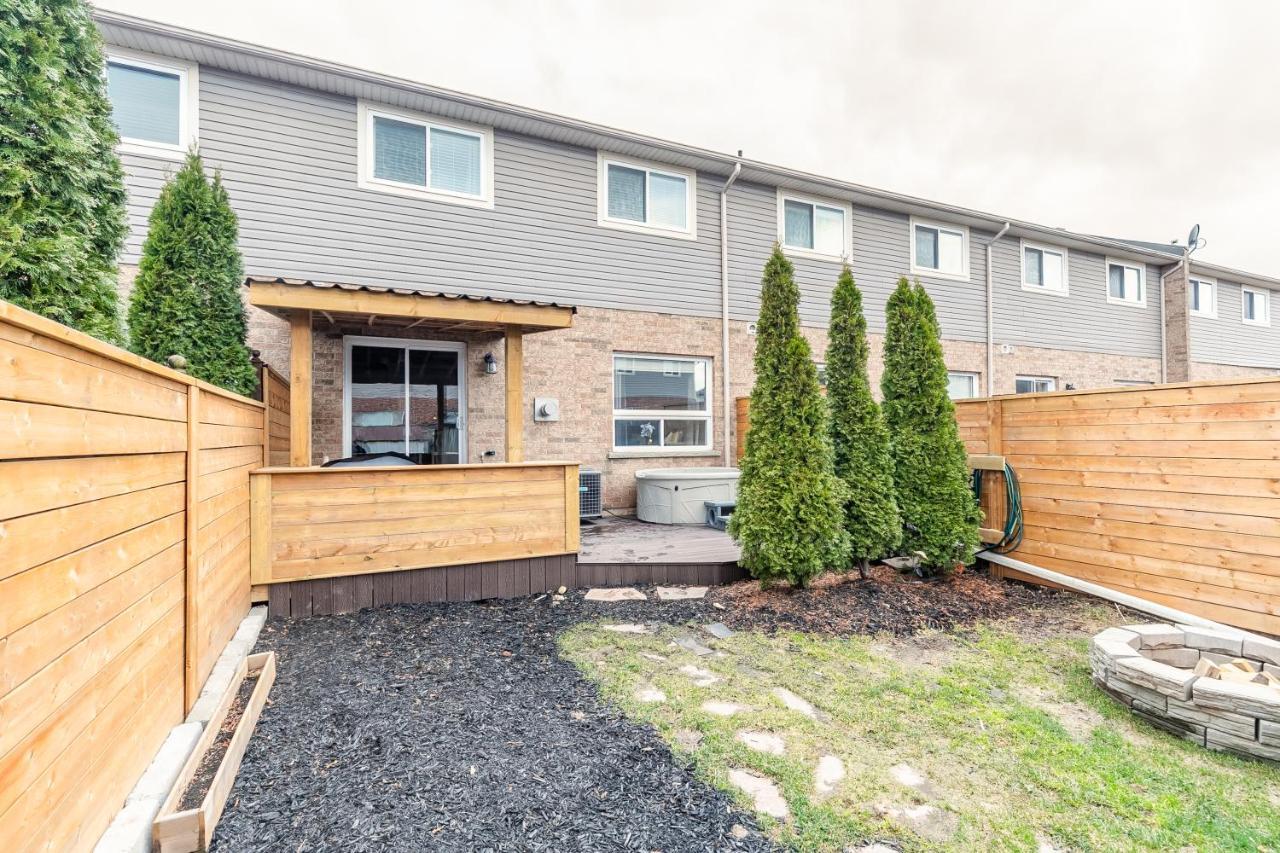 3Br 2Ba Townhomes With Hot Tub & Bbq By Globalstayハミルトン エクステリア 写真